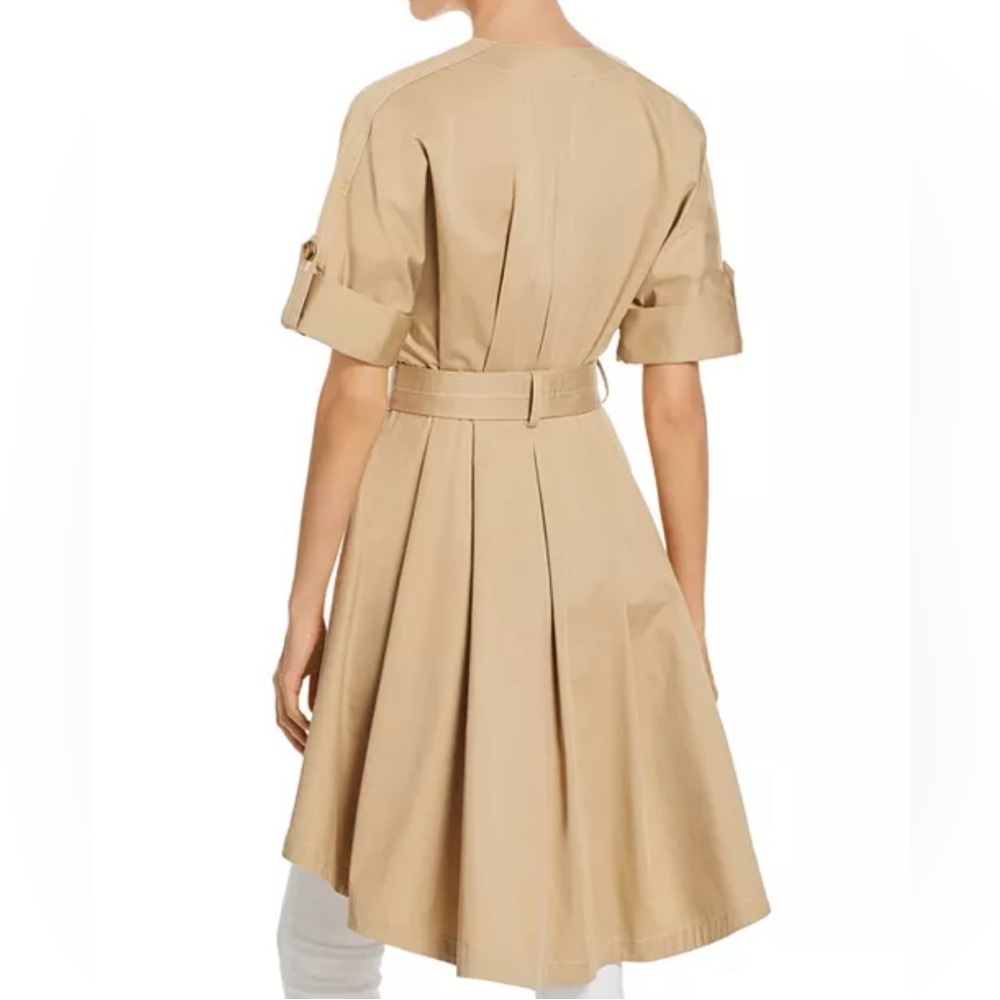 Badgley Mischka
Short-Sleeve Trench Coat - Picture 2 of 4